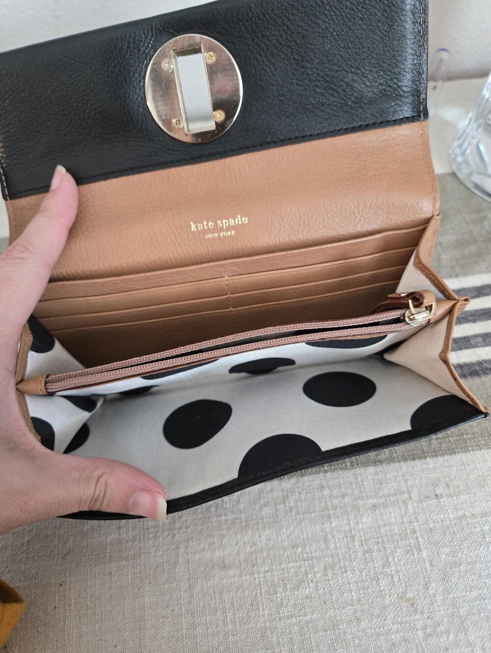 Kate Spade New York Black Leather Turnlock Wallet - Picture 7 of 8